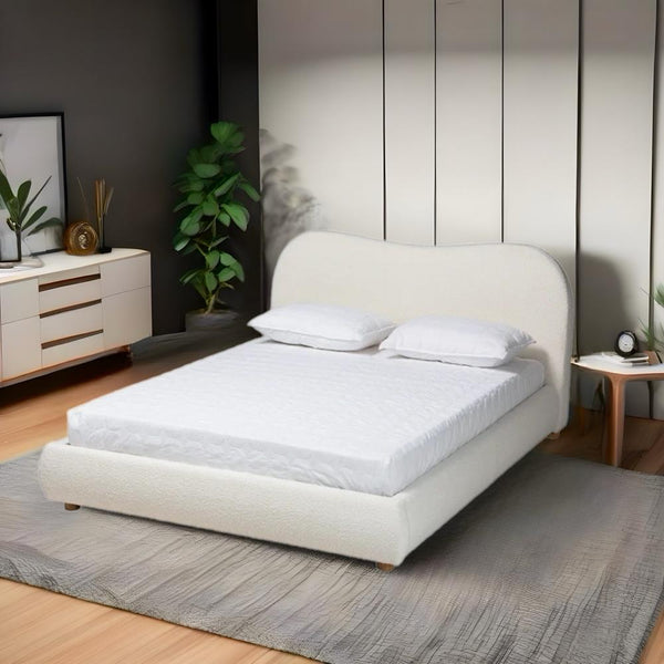 Roni- מיטה זוגית מרופדת בעיצוב מיוחד